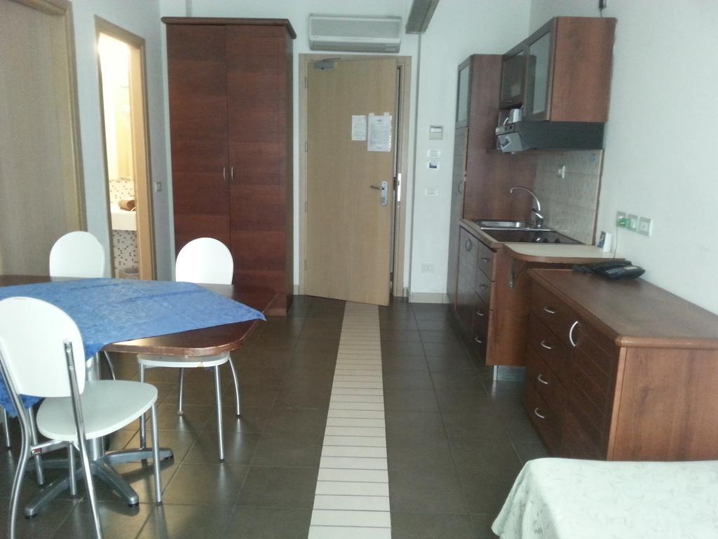 Residence Nocchiero Риччоне Экстерьер фото
