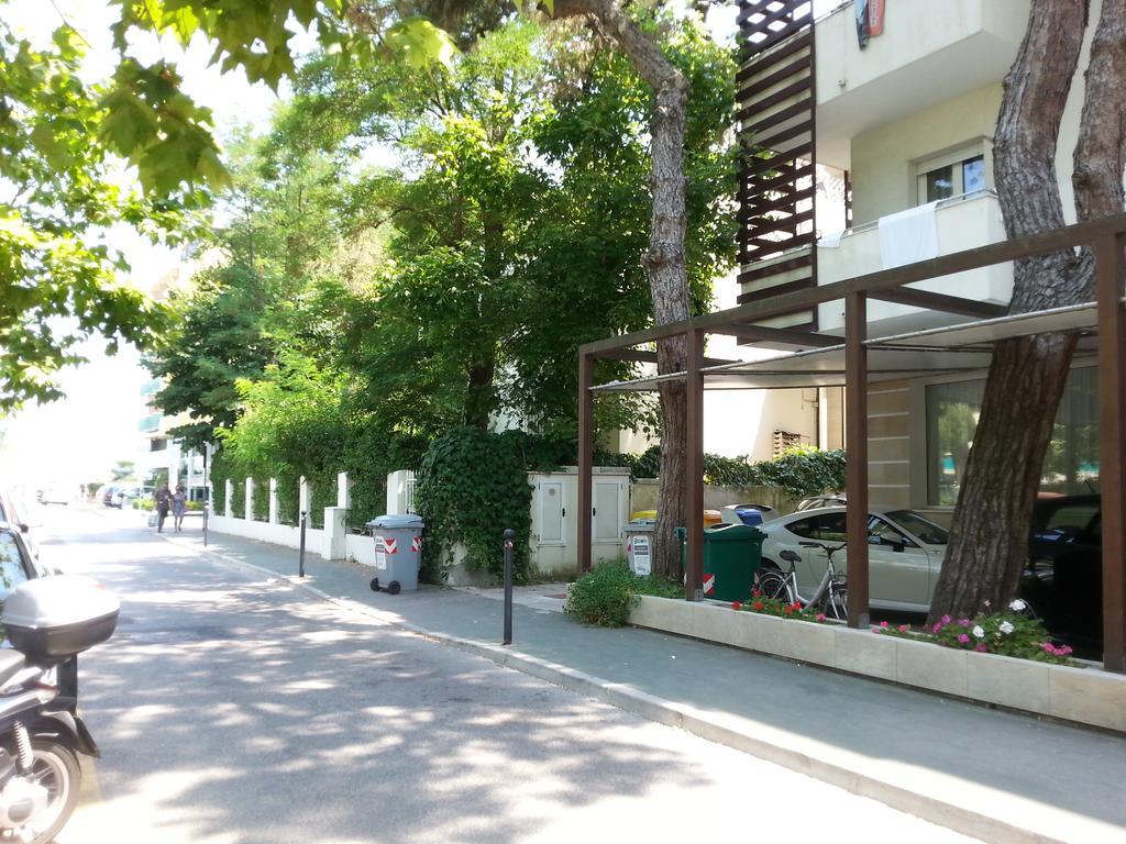 Residence Nocchiero Риччоне Экстерьер фото